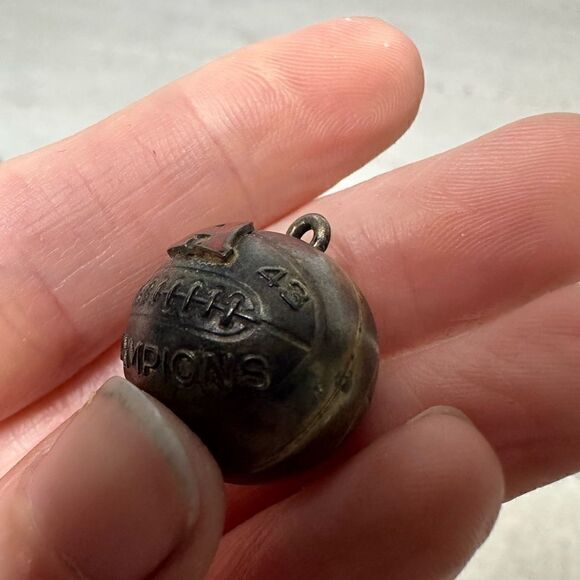 Vintage 1943 Champions Basketball Sterling Charm - Picture 2 of 5